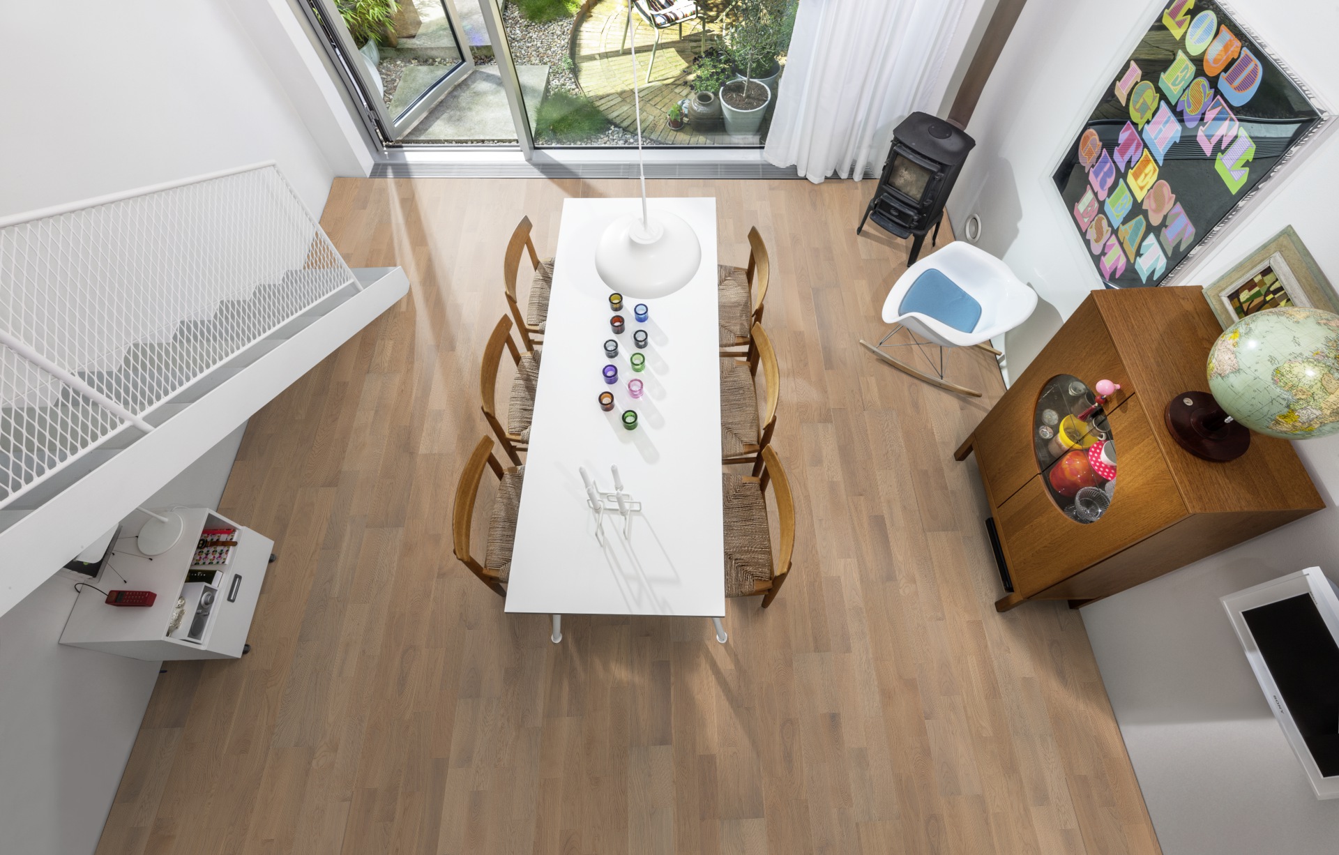 Паркетная доска Kahrs Песочная Дуб Портофино Portofino 152N38EK0VKW240 Variation 2423×200×15 фото в интерьере